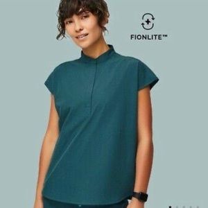 figs caribbean blue FIONLITE rafaela top